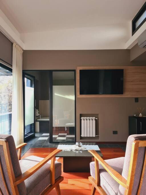 Apartamento Casa Bontu - Departamento 3, 5ta Seccion *